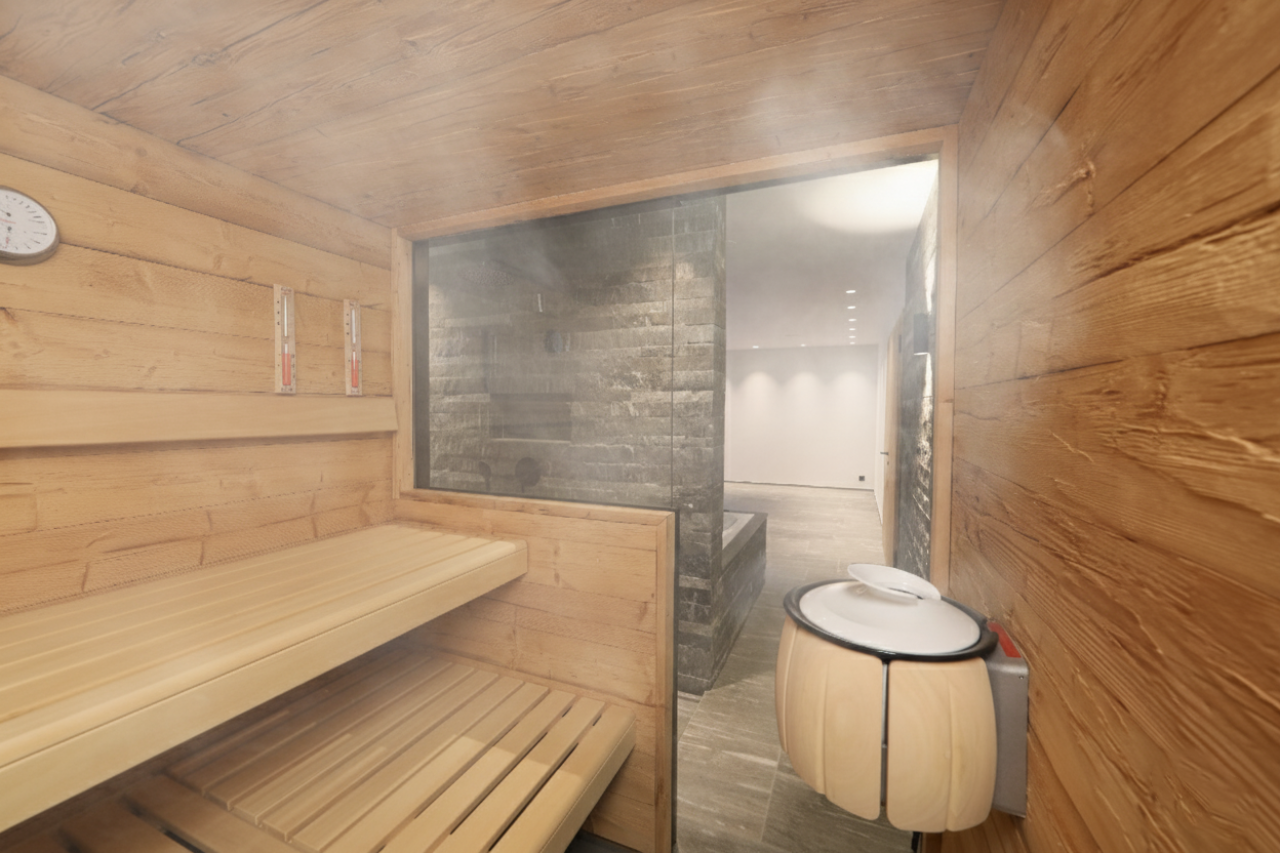 Meditherm mit Dampf.